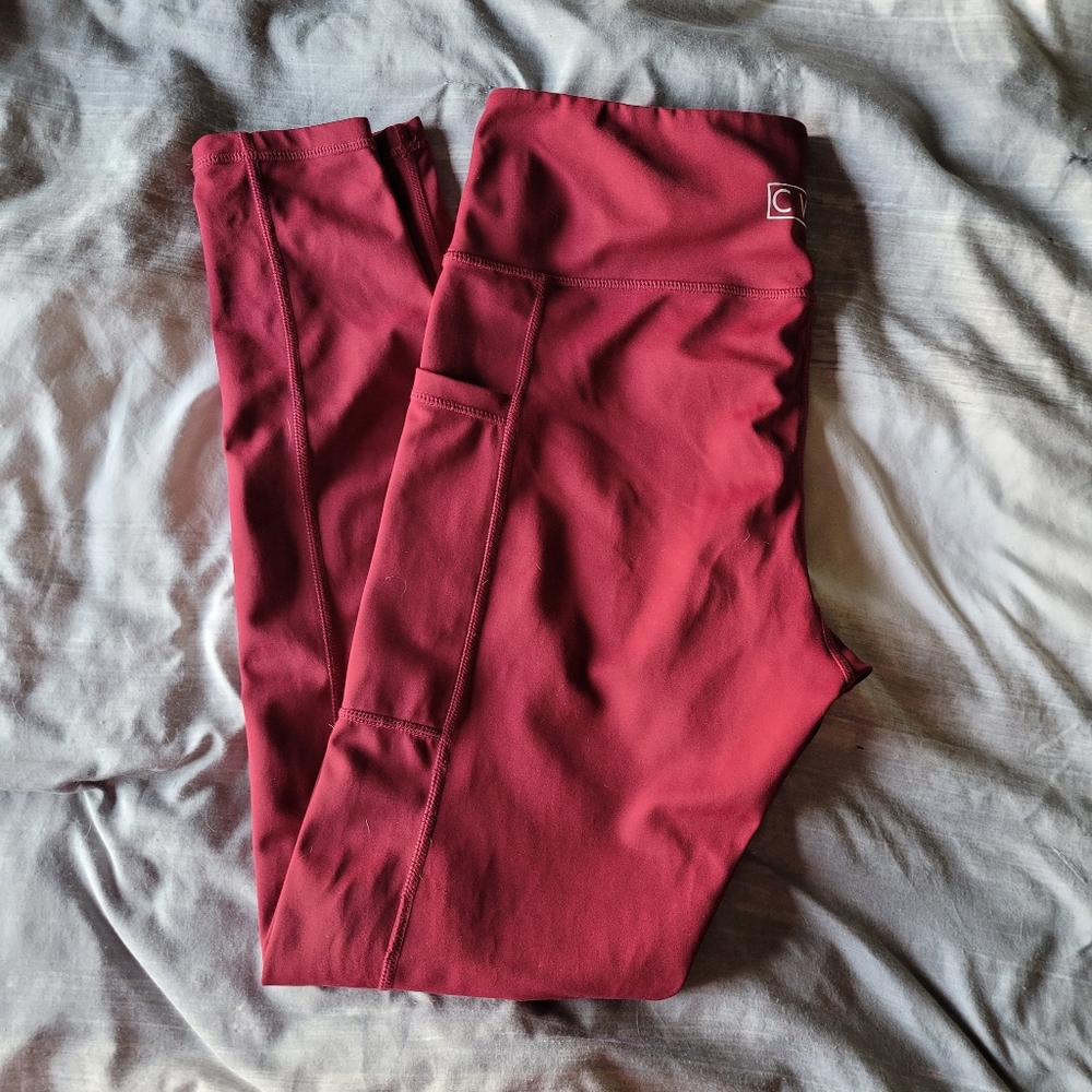 CVG Constantly Varied Gear Sangria Leggings with Pockets Small Full Length